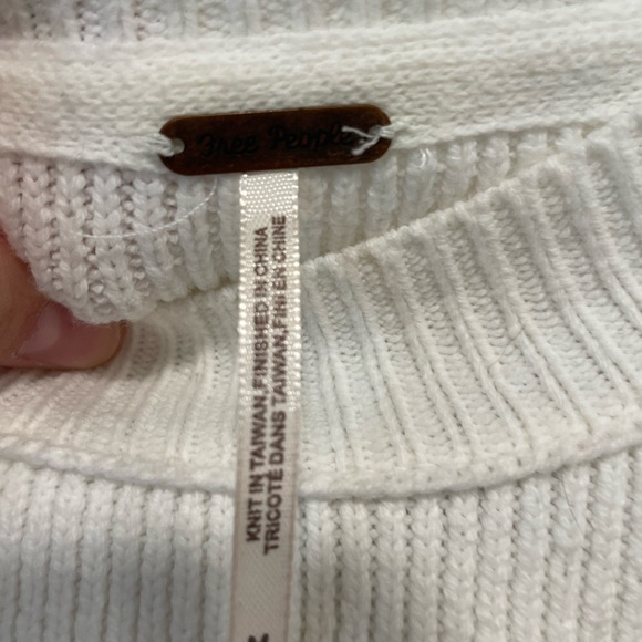 White Free People Sweater - Picture 5 of 5